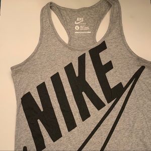 Nike Slim Fit Racerback Tank L